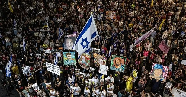 Tel Aviv yine sokaklara döküldü: Eli kanlı Netanyahu'ya tepkiler çığ gibi! "Devletin sabotajcısı"