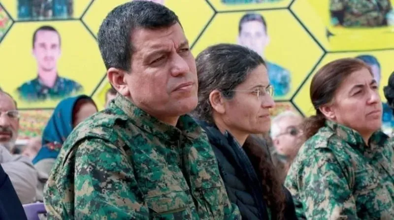 ypgsdgde-cember-daraliyor-abdiden-10-mart-itirafi-ordu-icin-tarih-verdi-1787420526115.jpeg Terör örgütü YPG/SDG’de çözülme hızlandı: Mazlum Abdi bu ayı işaret etti-3