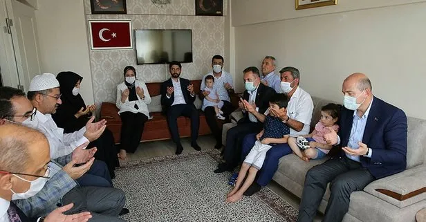 İçişleri Bakanı Süleyman Soylu, 15 Temmuz şehidi ikiz PÖH’lerin ailesini ziyaret etti