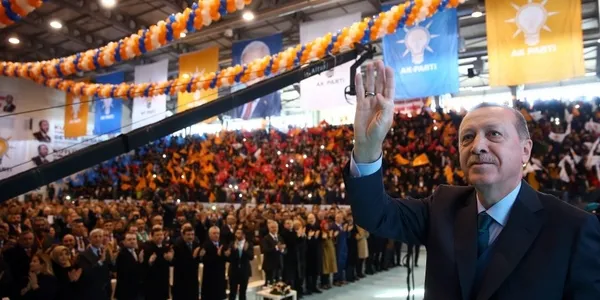 baskan-erdogan-28-ekimde-aciklayacak-120-maddelik-yeni-anayasa-taslagi-hazir-1664257423576.jpg Başkan Erdoğan 28 Ekim'de açıklayacak! 120 maddelik yeni anayasa taslağı hazır-5