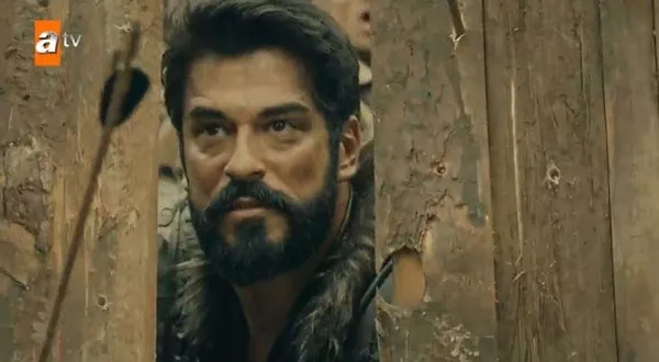 kurulus-osmanda-nefesler-tutuldu-osman-bey-ve-alplari-inegol-kalesine-boyle-girdi-1652303514811.jpg Kuruluş Osman’da nefesler tutuldu: Osman Bey ve alpları İnegöl Kalesi’ne böyle girdi!-2