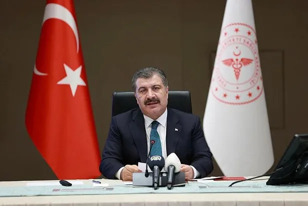 saglik-bakani-fahrettin-koca-koronavirus-bilim-kurulu-sonrasi-acikladi-18-yas-ve-uzeri-icin-asilama-cuma-gunu-basliyor-1624468746117.jpeg