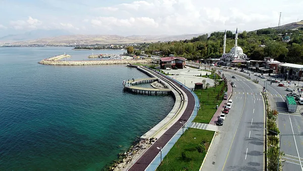 son-dakika-nasanin-yarismasini-van-golu-kazandi-1618327762546.jpg Son dakika! NASA'nın yarışmasını Van Gölü kazandı-6