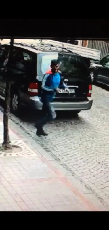 Rize'de dehşete düşüren görüntü! Dövdü, bayılttı, elini kolunu sallayıp gitti-4