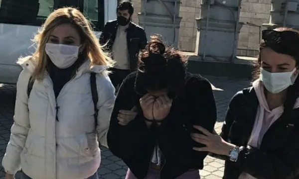 tiktokta-sehitlerimize-hakaret-eden-kadinin-serbest-kalmasina-bassavciliktan-itiraz-edildi-1614975792233.jpg TikTok'ta şehitlerimize hakaret eden kadının serbest kalmasına başsavcılıktan itiraz edildi-2