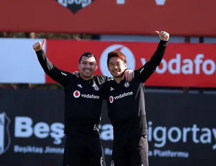 Kagawa durdurulamıyor! Bugün de coştu...