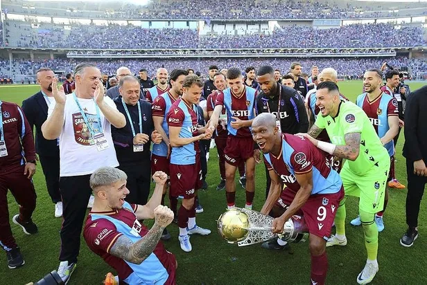 firtina-rekor-pesinde-trabzonspor-basaksehir-macina-kilitlendi-1652688727410.jpeg Fırtına rekor peşinde! Trabzonspor Başakşehir maçına kilitlendi...-2