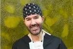 Oğlu Timur Cihantimur'u Murat Aci'ye çarptıktan sonra yurt dışına kaçırmıştı! Bülent Cihantimur'dan estetik faciası!