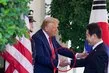 Sosyal medyada gündem oldu! Trump’ın elindeki morluğun sebebi ne? Beyaz Saray açıkladı