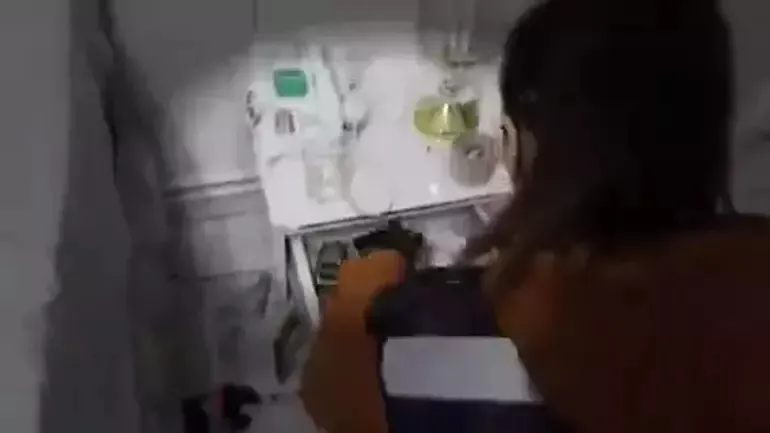 Elazığ'da 'yeşil reçete' operasyonu! Madde bağımlılarına ilaç satan 1'i doktor 17 kişi tutuklandı-1