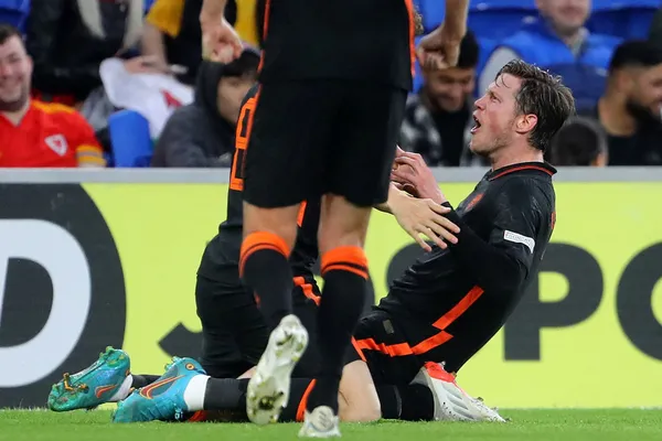 besiktas-transfer-haberleri-weghorst-kartal-oldu-aciklanmasi-an-meselesi-1656079847947.jpg Beşiktaş transfer haberleri: Weghorst Kartal oldu! Açıklanması an meselesi...-2