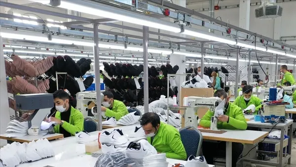 dunyaca-unlu-firma-geliyor-lacoste-corluda-fabrika-acacak-1609998884363.jpg