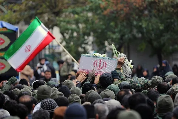 İran'daki protestolarda ölü sayısı 143'e yükseldi-1