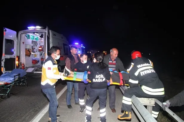 Manisa'da feci kaza! Kontrolden çıkan otomobil takla attı: 1 çocuk öldü, 7 kişi yaralandı-4