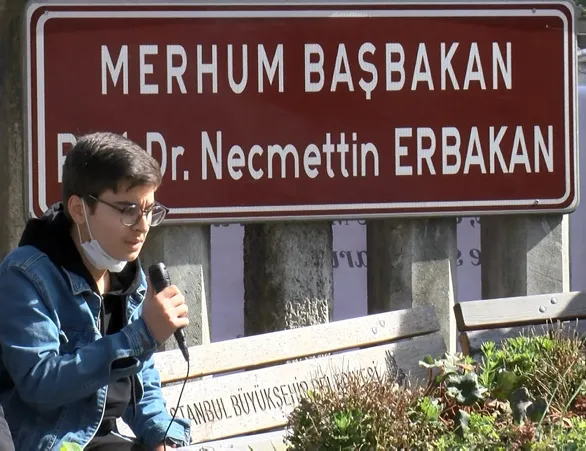 Necmettin Erbakan mezarı başında anıldı