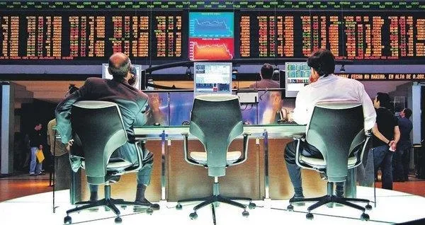 borsada-zamanlamaya-dikkat-yatirim-seviyeleri-cikislarda-degil-dususlerde-olusturulmali-1597797418615.jpeg Borsada zamanlamaya dikkat: "Yatırım seviyeleri çıkışlarda değil düşüşlerde oluşturulmalı"-2