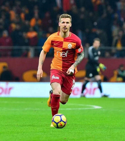 Galatasaray'ın yıldızına Milan'dan kanca-8