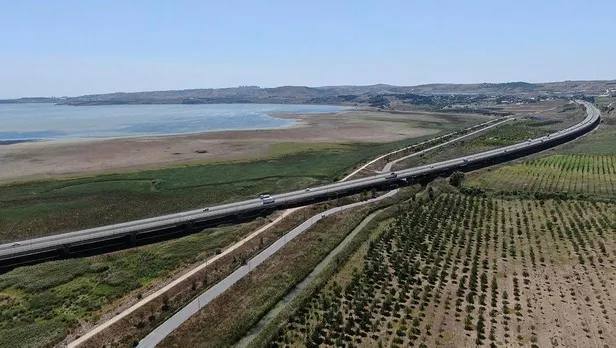 Son dakika: Büyükçekmece Gölü'nde korkutan görüntü! "Daha önce hiç bu kadar kurumamıştı"-6