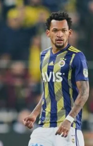 Jailson’dan Fenerbahçe'ye 4.5 milyon euro