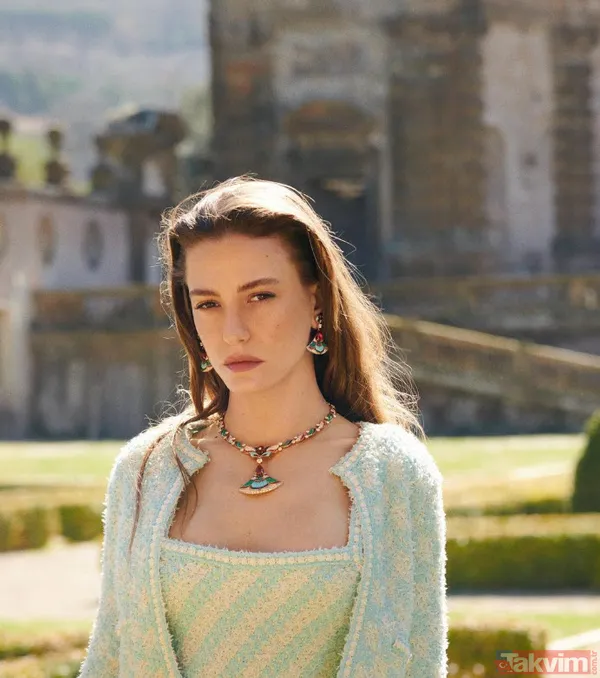 Malumun ilamı! Serenay Sarıkaya'dan sevgili olduğu iddia edilen Mert Demir'e flaş yorum "Çilli bom" Fotoğrafa dayanamayan Serenay... - 21