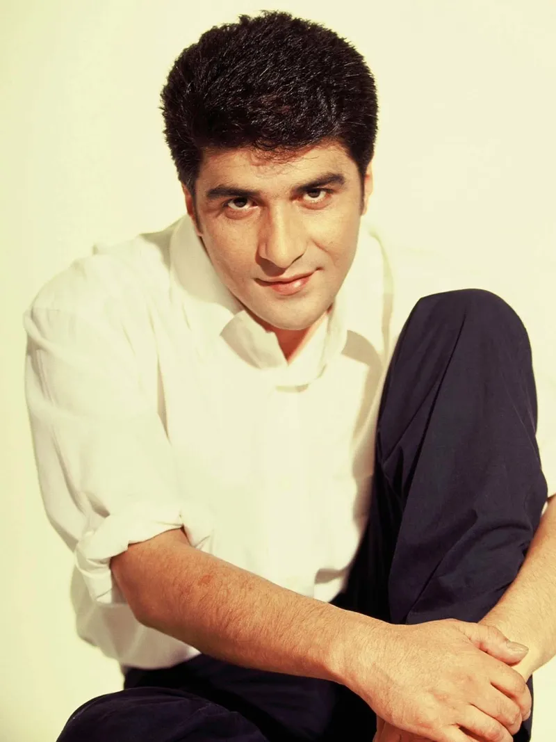 ibrahim-erkalin-aile-albumunden-duygu-dolu-kareler-1770730926509.jpg İbrahim Erkal’ın aile albümünden duygu dolu kareler!-4