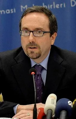 ABD John Bass'ın küstahlığına sahip çıktı