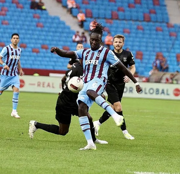 trabzonspor-evinde-pendiksporu-2-1-maglup-etti-1696086047728.jpeg Trabzonspor evinde Pendikspor'u 2-1 mağlup etti-4