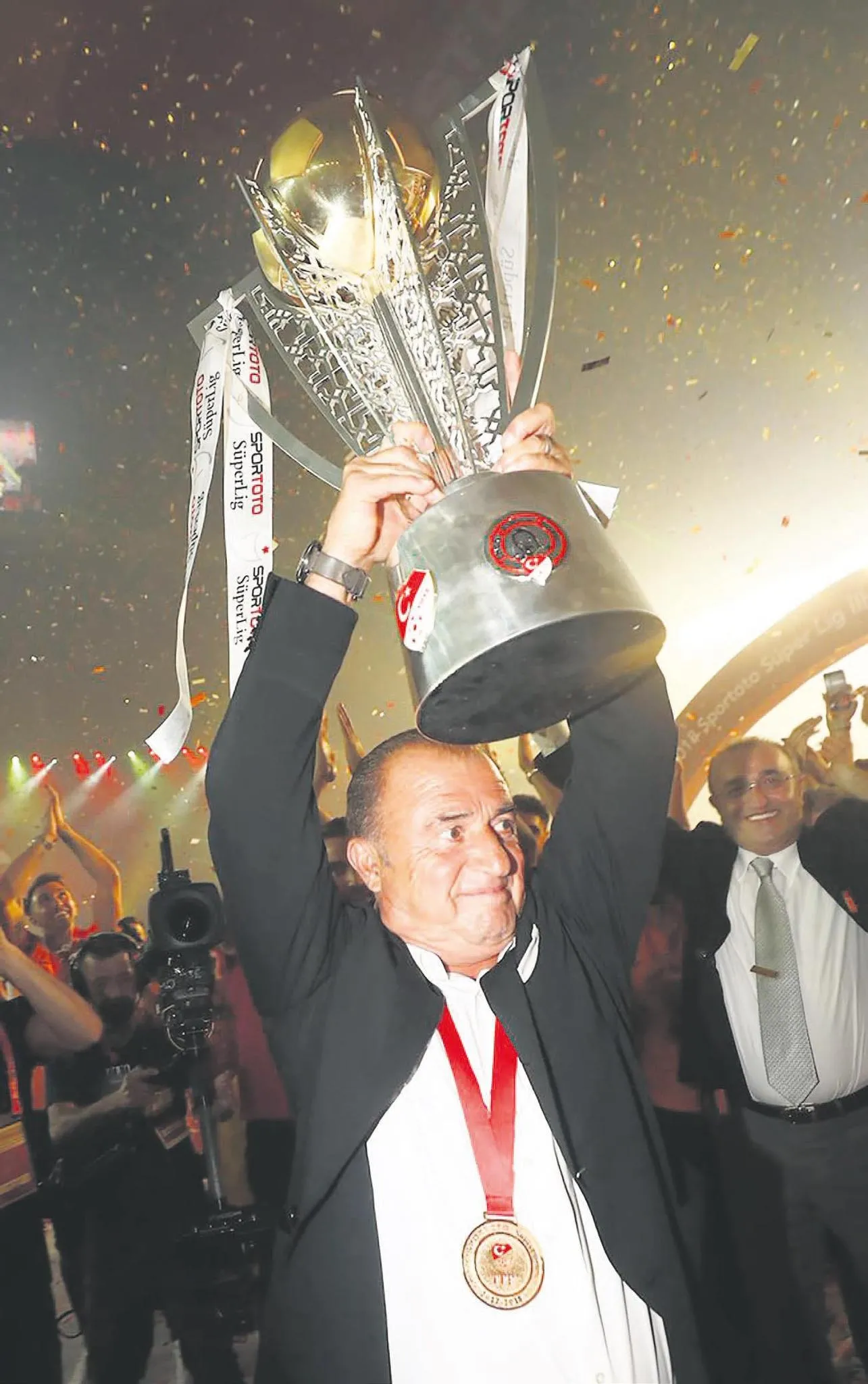 Terim’in gözü 5. yıldızda