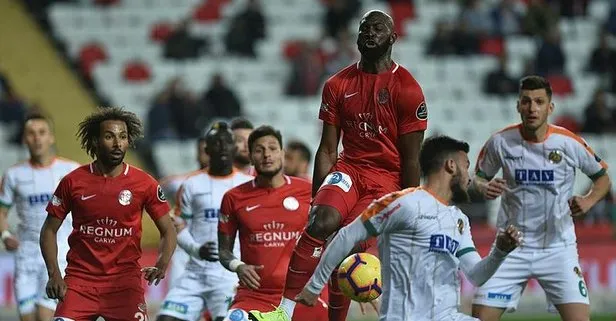 Antalyaspor evinde galip!