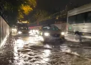 Hiç yüzleri de kızarmıyor: CHPli İBBnin sorunu çözdük dediği Kadıköy yeniden sular altında