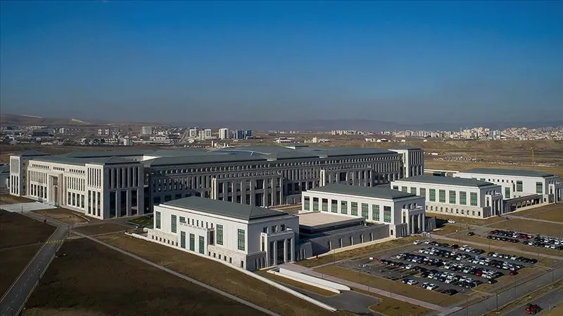 3-saldiri-ayni-hucre-moskova-saldirisinin-ucu-istanbuldaki-kilise-saldirina-uzandi-1711352330115.jpeg İstanbul'da gezi Moskova'da katliam | Rusya'daki terör eyleminin şifreleri çözülüyor! Türkiye'ye neden geldikleri ortaya çıktı! Bir kişi daha tutuklandı-31