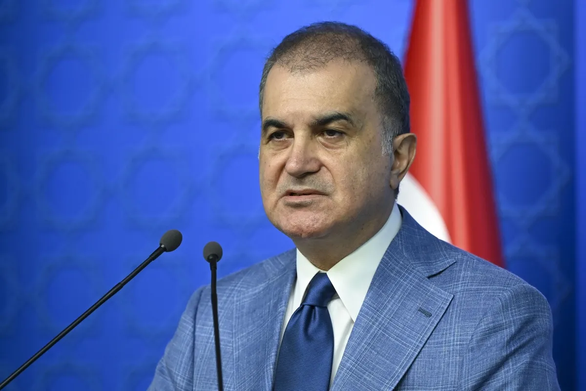 ak-parti-sozcusu-omer-celikten-cerceve-yasa-mesaji-2-yillik-surecin-en-onemli-asamasindayiz-1785938152329.jpeg AK Parti Sözcüsü Ömer Çelik'ten "Çerçeve Yasa" mesajı: "2 yıllık sürecin en önemli aşamasındayız"-4