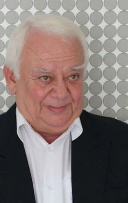 Ercüment Balakoğlu hayatını kaybetti!
