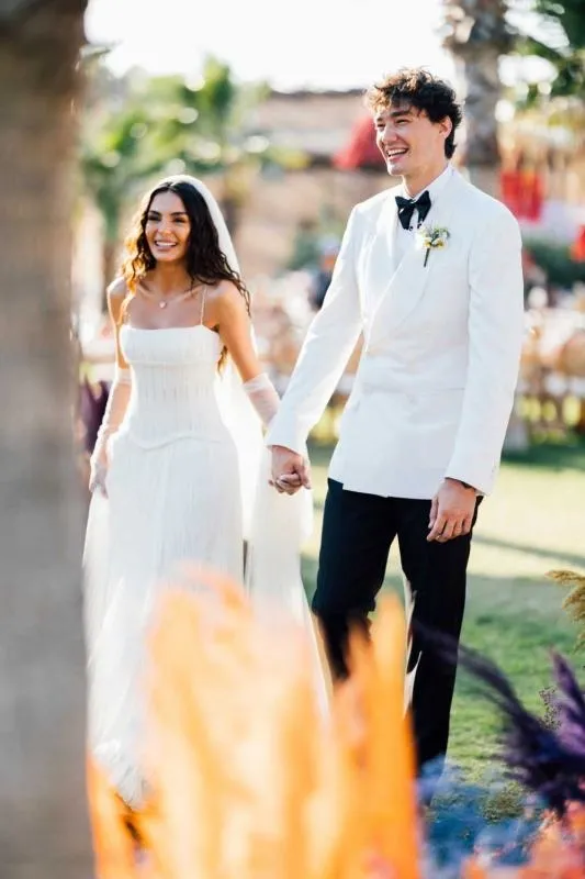 1772431765539.jpeg Ebru Şahin ile Cedi Osman’dan “boy farkı” sorularına yanıt: "Sorunumuz yok"-3