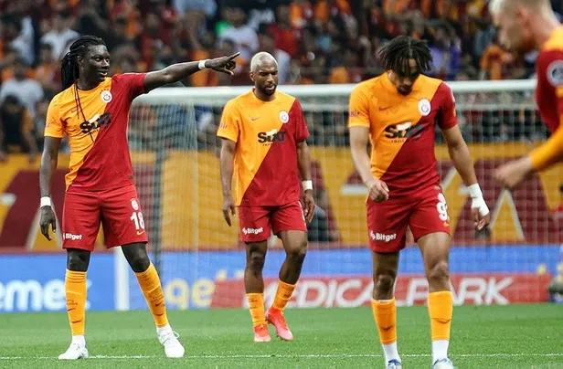 galatasaray-ligdeki-son-ic-saha-macinda-adana-demiri-maglup-etti-1652735711473.jpeg Galatasaray ligdeki son iç saha maçında Adana Demir'i mağlup etti-2