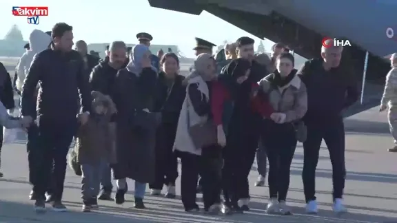 Mürted Havalimanı'nda şehitler için tören düzenleniyor