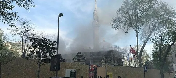 Teşvikiye Camii’nde yangın