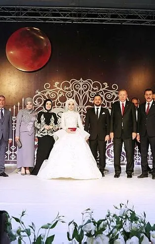 Başkan Erdoğan Malatya'da Melih Tüfenkci ile Seray Kayan'ın düğününe katıldı