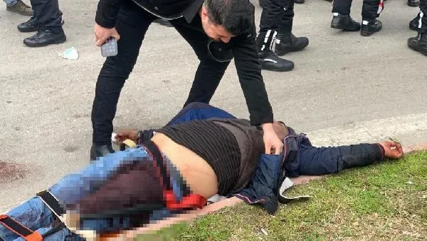 'Dur' ihtarına uymayıp polisle çatıştılar: 2 yaralı-4