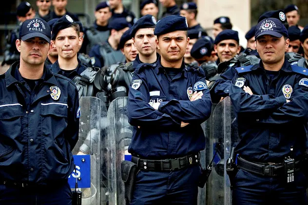 10 bin polis alımı başvuru şartları neler? 23.dönem POMEM alımı paedutr nasıl yapılır?