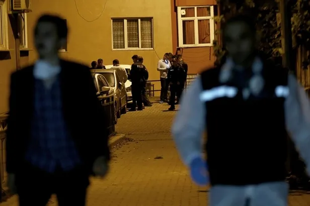 İstanbul'da tartıştığı eşini falçatayla öldüren Özgür Yılmaz Ecim'e ağırlaştırılmış müebbet istendi-1