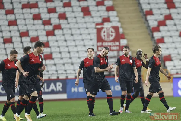 İddaa şampiyonluk oranlarını güncelledi! Beşiktaş, Fenerbahçe, Galatasaray şampiyonluk oranlar... - 13