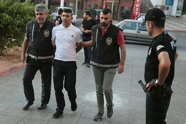 Böyle pişkinlik görülmedi! Bekçiyi bıçaklayan suç makinesi: Çekçek memleket yakışıklı görsün-3