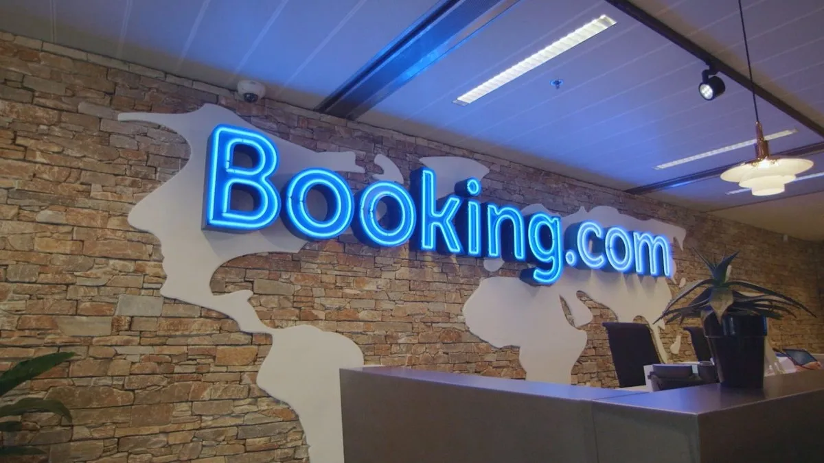 Booking.com Türkiye'ye dönüyor