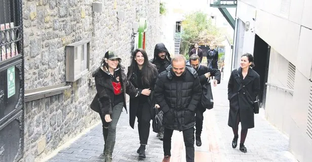Ayrılık yaradı