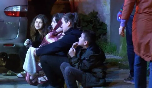 Pendik'te ailesiyle tartışan madde bağımlısı öfkesini evi ateşe vererek kustu-2