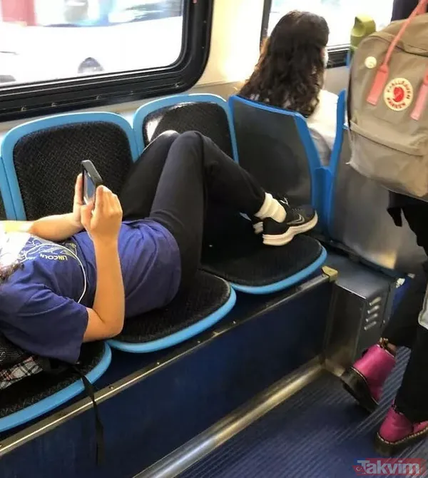 Ne tepki umrunda ne de görgü kuralları! 'İnsanlar rahatsız olur mu' demedi pantolonu indirdi! Otobüste öyle bir şey yaptı ki - 35