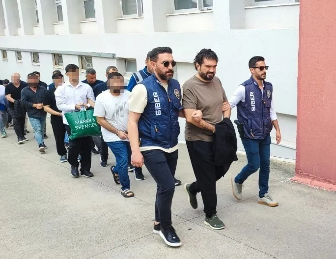 Bahis ve kara para şebekesi Rokoko oldu: Kapalı Çarşı uzantılı havala sistemi | Parola 5 liralık banknot!
