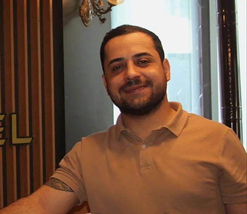Sokakta park halindeki araçlara ve bir kadına çarparak takla atan ve olay yerinden kaçan lüks cipin sürücüsü Furkan D.