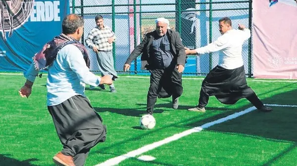 Ankara'da silahlı saldırıda yanlış kişiye hedef alındı! Talihsiz adam kurtarılamadı (Güncel haberler)-3